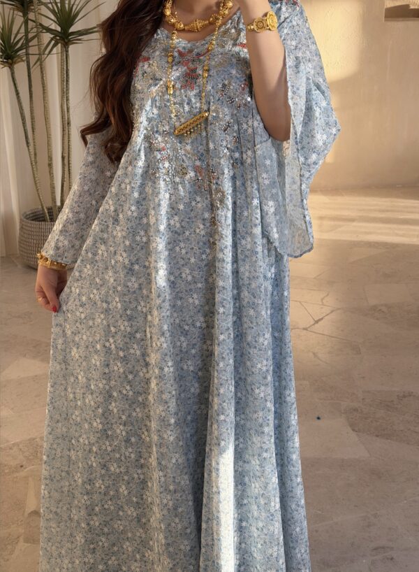 8F10DCFC DA74 4022 93B6 624A1D0E1BE8